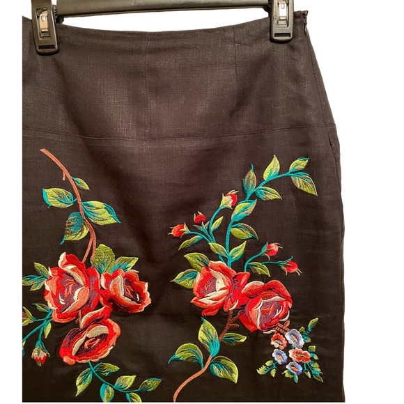 Richard Malcolm Black Linen Multi Color Floral Embroidery Ruffle Pencil Skirt - Picture 4 of 9